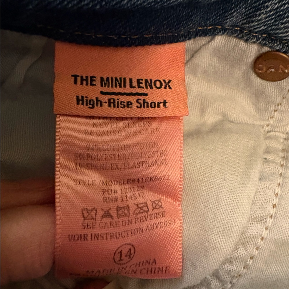 Blank NYC The Mini Lenox Light Wash Frayed Hem Denim Shorts - Picture 6 of 7